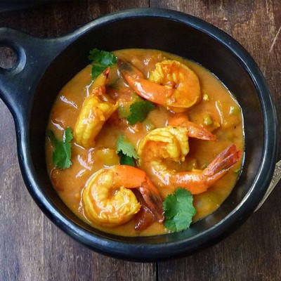 Tom Yum Sauce with Prawns